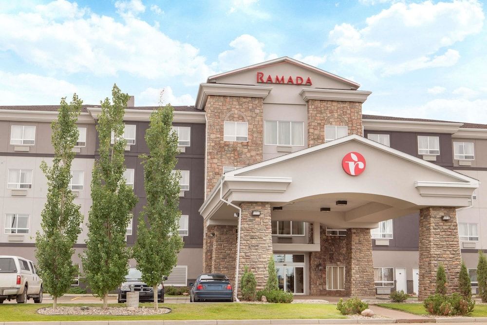 Ramada by Wyndham Camrose 3 stelle a Camrose