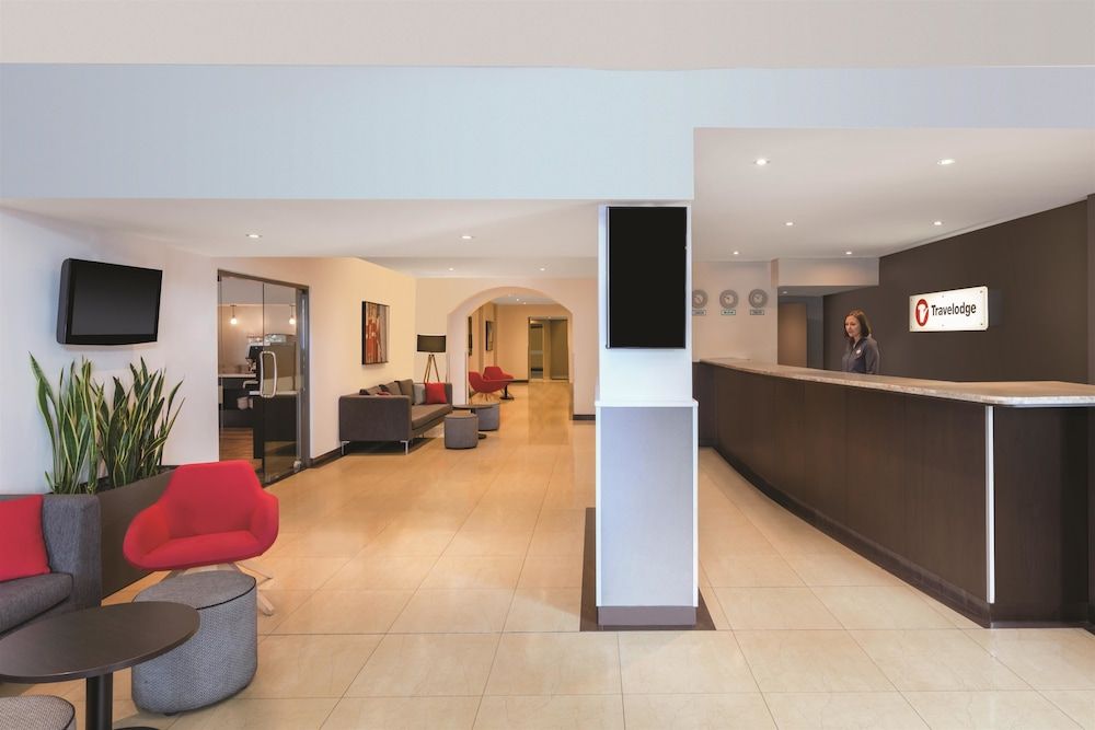 Travelodge Hotel Perth 3