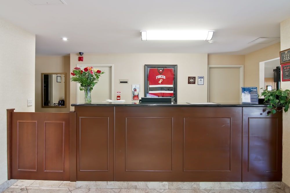 Travelodge by Wyndham Trenton 2