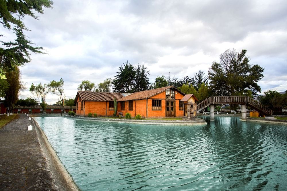 Hotel Rumipamba de las Rosas 4 étoiles à San Miguel de Salcedo