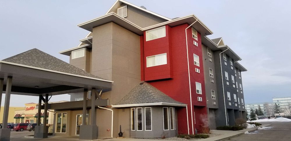 SureStay Plus Hotel by Best Western Lethbridge