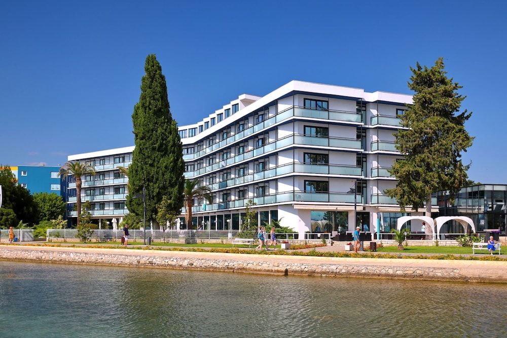 Ilirija 4 estrelas em Biograd na Moru