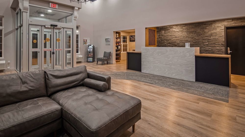 Best Western Plus Woodstock Hotel & Conference Centre 2