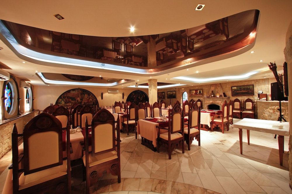 Ryan Johnson Hotel -1 estrellas en Kazán