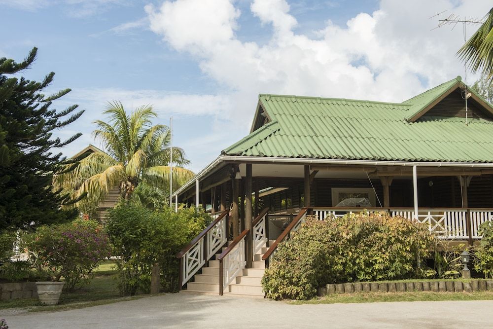 Acajou Beach Resort 3