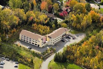 Hotel & Suites Les Laurentides Saint Sauveur 3 estrelas em Saint-Sauveur-des-Monts