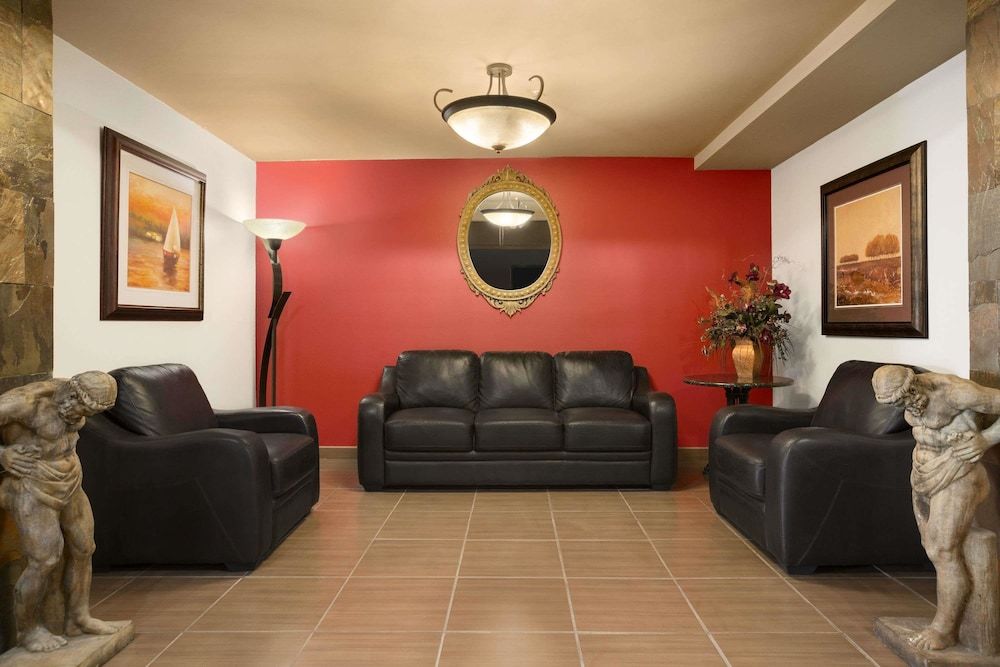 Ramada by Wyndham Prince Albert 2