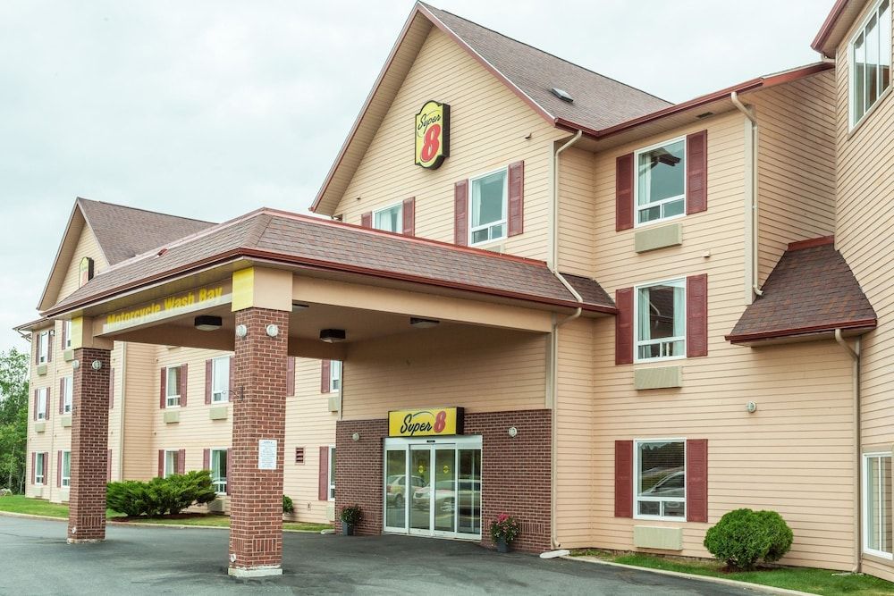 Super 8 by Wyndham Amherst NS 3 estrelas em Amherst