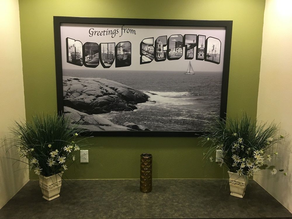 Super 8 by Wyndham Amherst NS 2