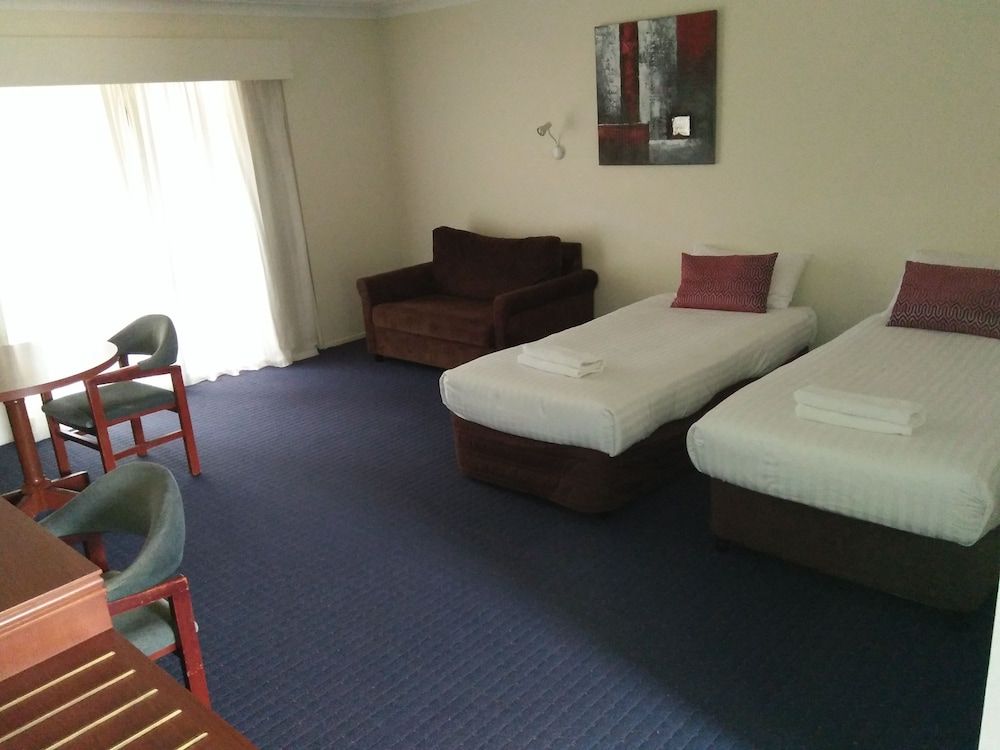 Meninya Palms Moama 2