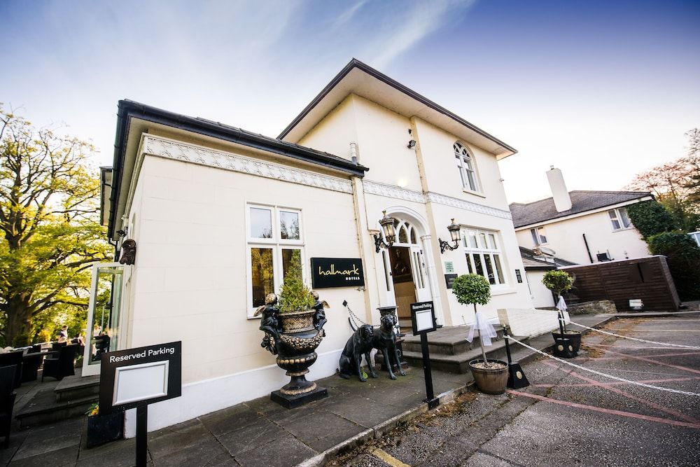 Hallmark Hotel Llyndir Hall