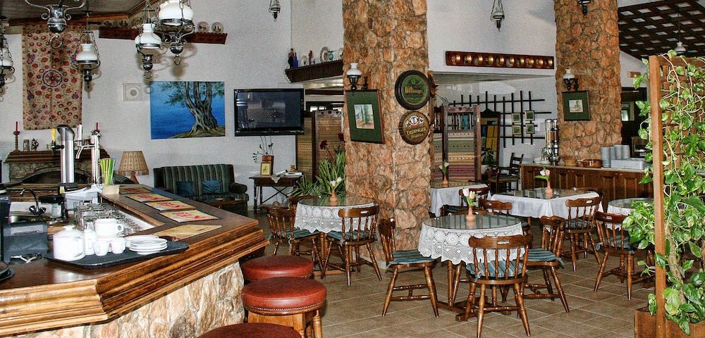 Anais Bay Apartments 2