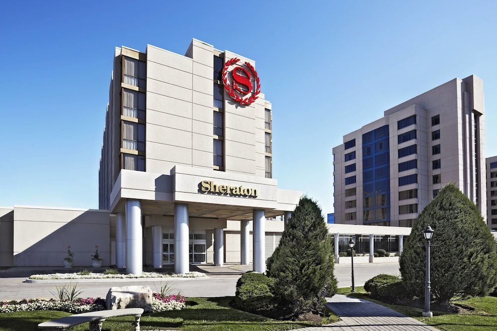 Sheraton Parkway Toronto North Hotel & Suites