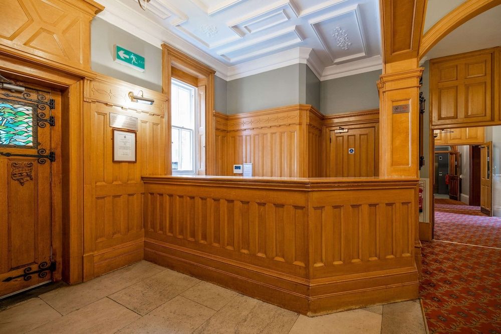 Clarion Collection Hotel Makeney Hall 2