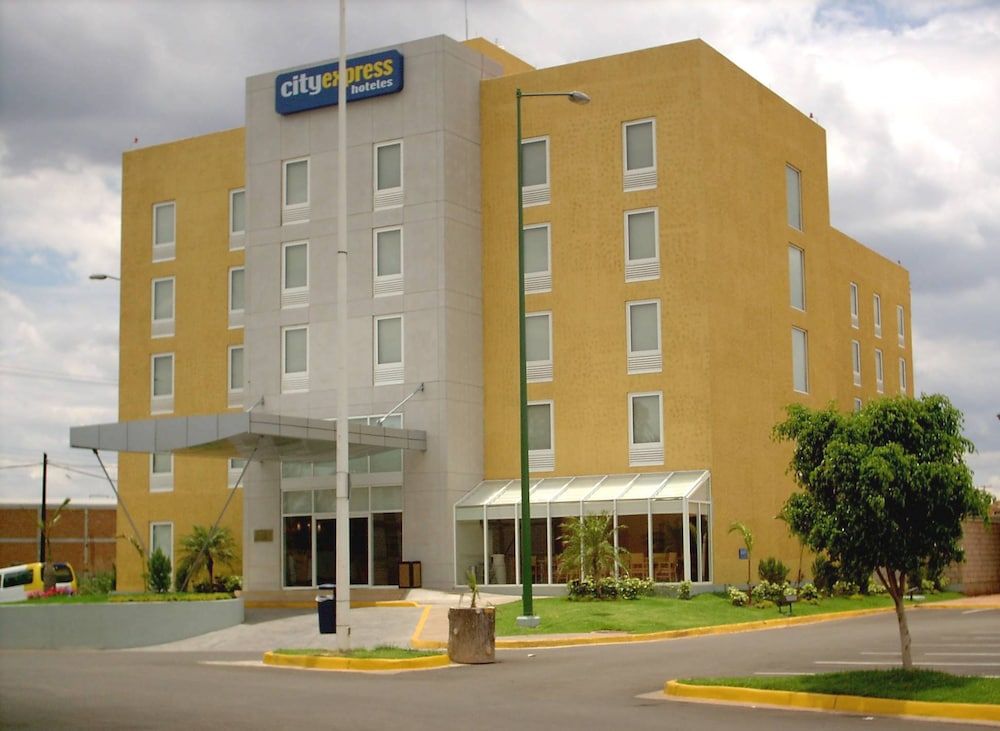 City Express Tepatitlan 4 estrelas em Tepatitlán de Morelos