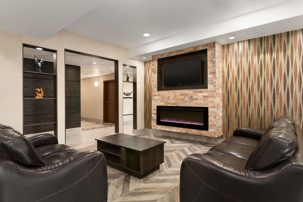 Super 8 by Wyndham Ajax/Toronto On 3