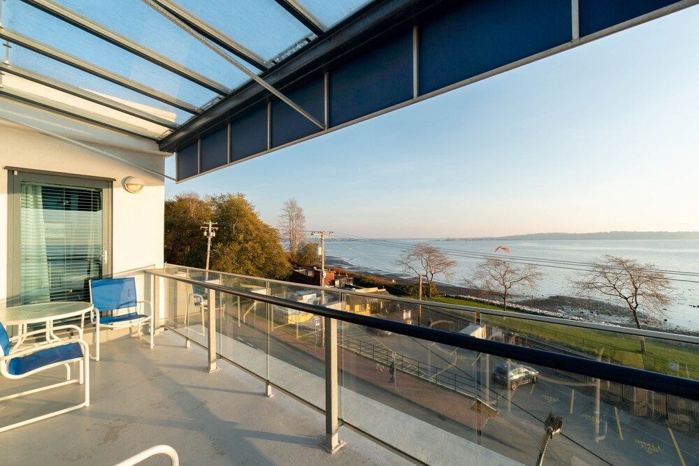 Ocean Promenade Hotel 3 estrelas em White Rock