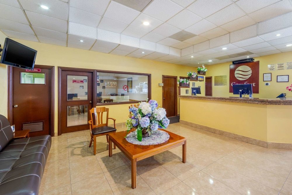 Comfort Inn Monclova 2