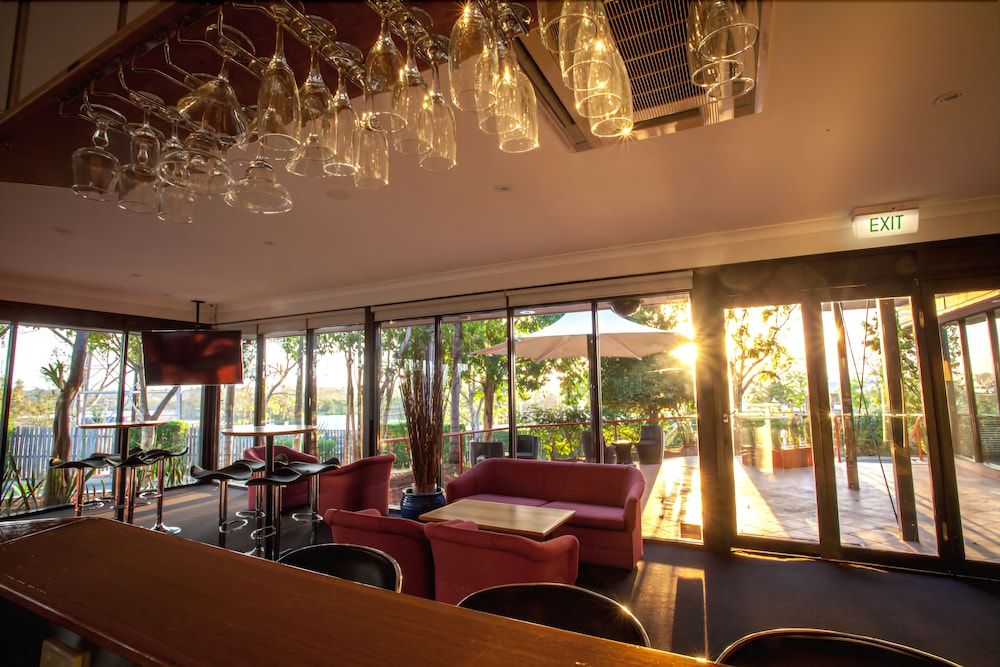 Springwood Motor Inn 2