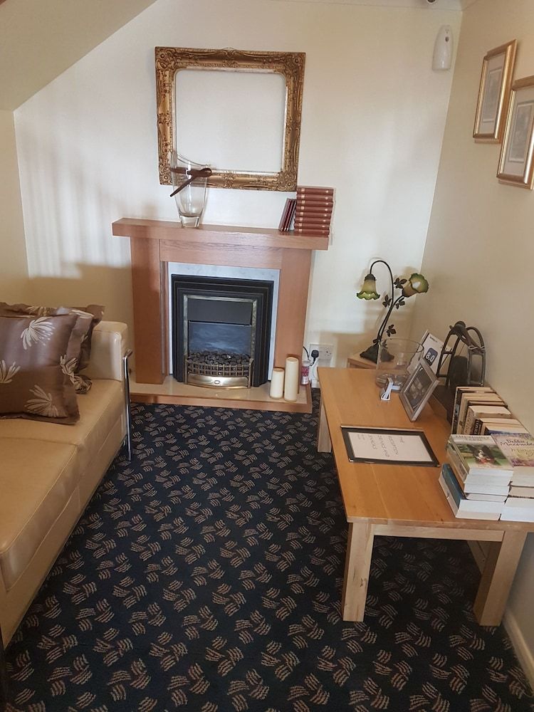 Travel Plaza Hotel 3