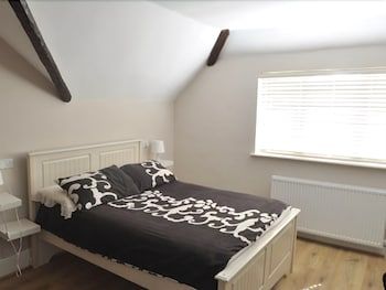 Debden Guest House 2