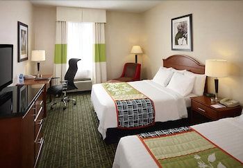 Fairfield Inn by Marriott Toronto Oakville 2