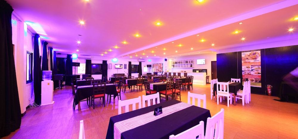 Microtel by Wyndham Tarlac