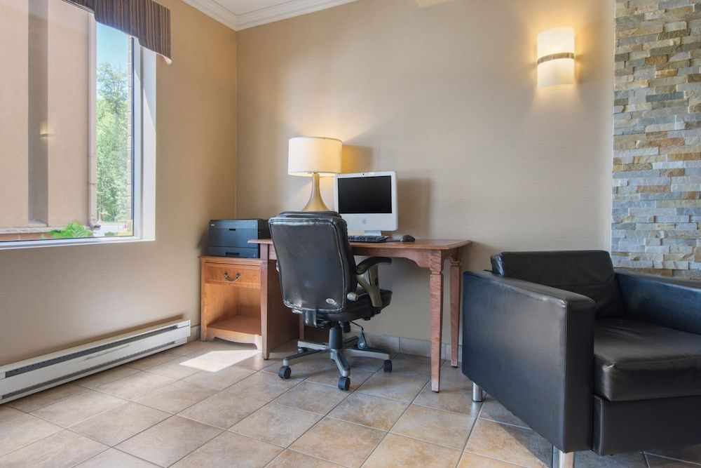 Comfort Inn & Suites Shawinigan 2