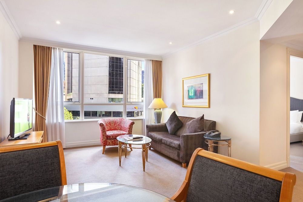 Mantra 2 Bond Street 2