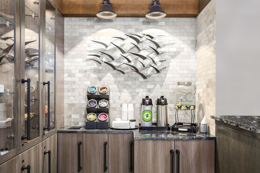 Prestige Radium Hot Springs Resort, Best Western Premier Collection 3