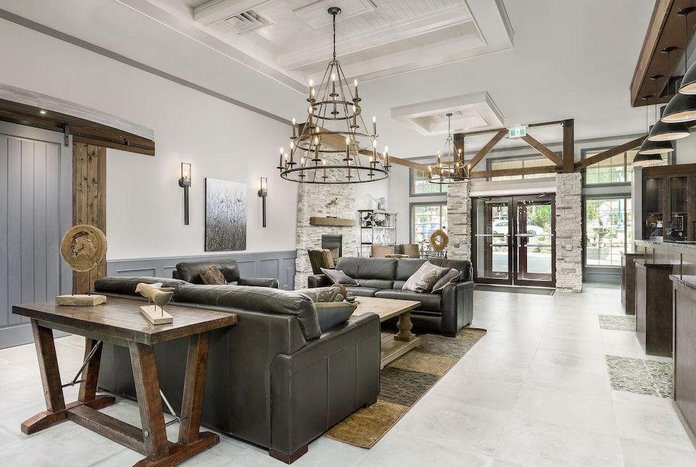 Prestige Radium Hot Springs Resort, Best Western Premier Collection 2