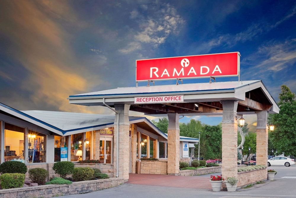 Ramada by Wyndham Gananoque Provincial Inn 3 étoiles à Gananoque