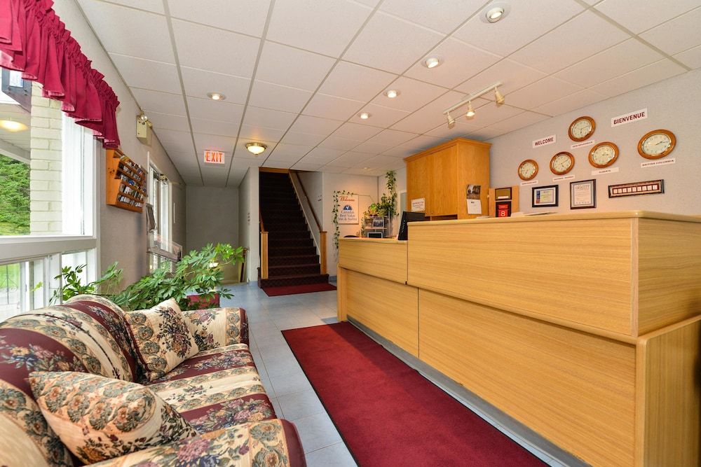 Canadas Best Value Inn & Suites Woodstock 2