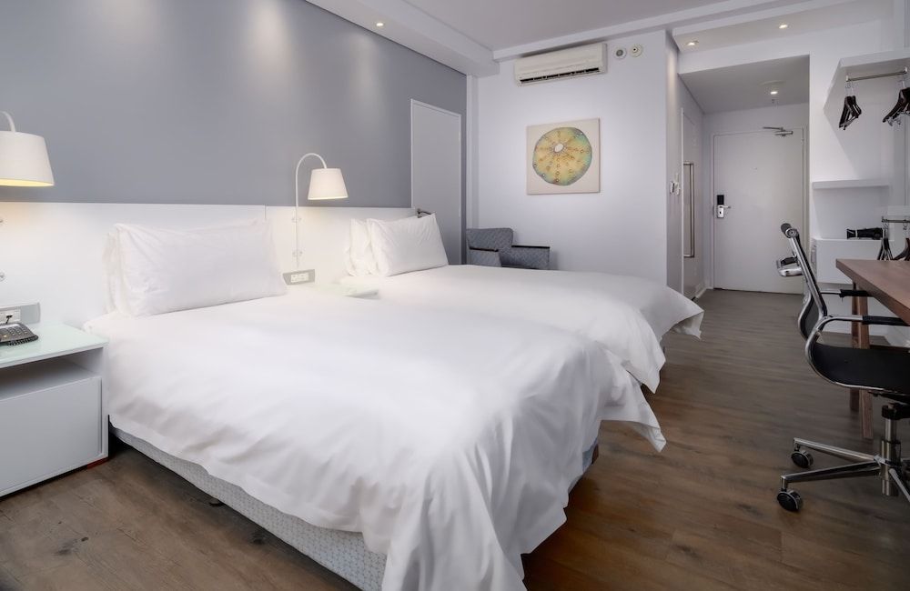 Protea Hotel by Marriott Roodepoort 3