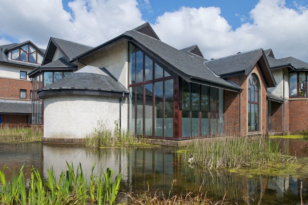 Holiday Inn Glasgow East Kilbride 4 estrellas en Glasgow