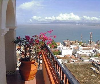 Hotel Suites La Siesta