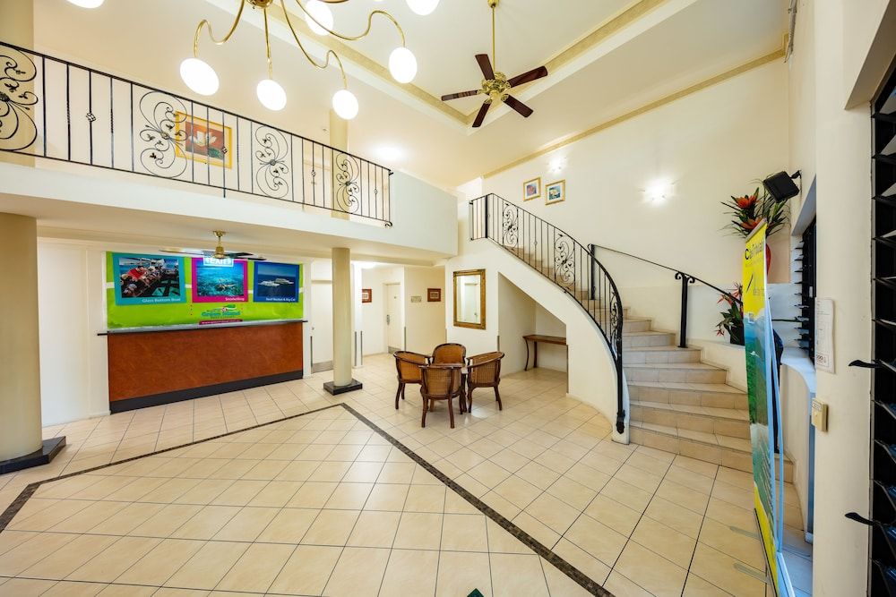 Cairns Queens Court 3 Cairns Queens Court 3