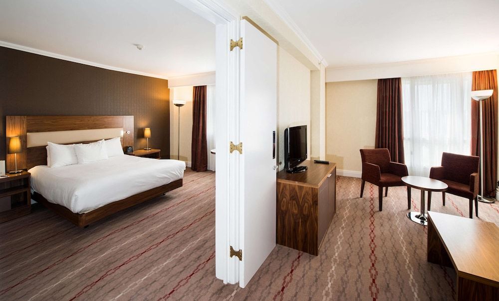 DoubleTree by Hilton Hotel Dartford Bridge 3