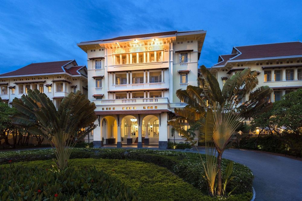 Raffles Hotel Le Royal 5 estrelas em Phnom Penh