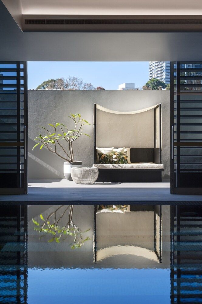 Ovolo Woolloomooloo 1