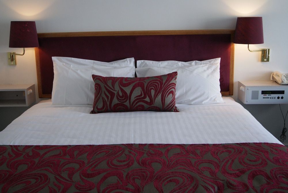 Best Western The Clarence on Melville