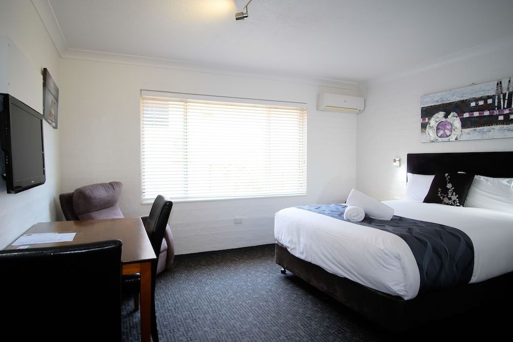 Marco Polo Motor Inn 3