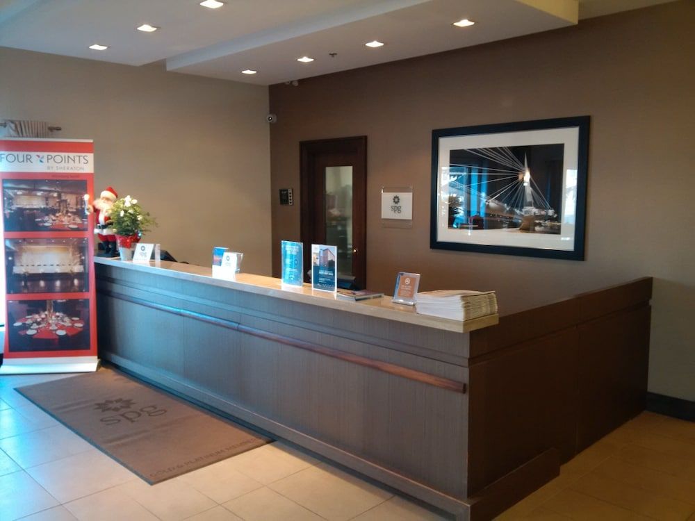 Four Points by Sheraton Winnipeg South 3