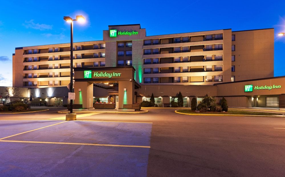 Holiday Inn Laval Montréal 4 estrelas em Laval