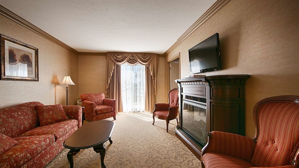 SureStay Plus Hotel by Best Western Kincardine 3