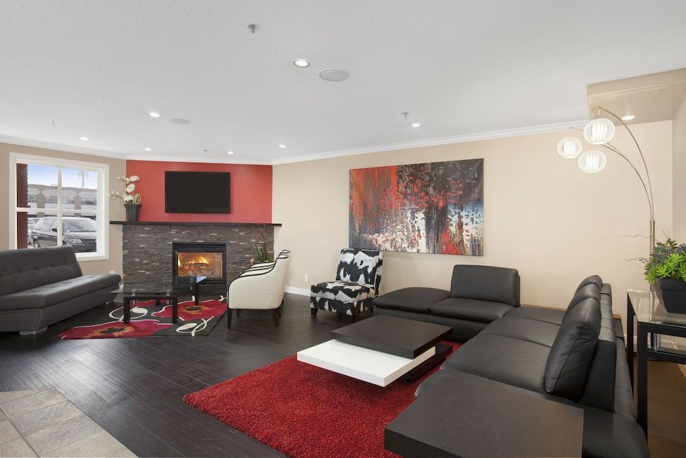 Ramada by Wyndham Sherwood Park 3