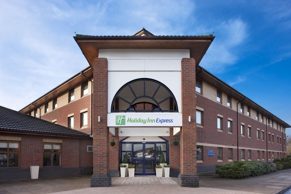 Holiday Inn Express Warwick - Stratford-upon-Avon 3 estrelas em Warwick