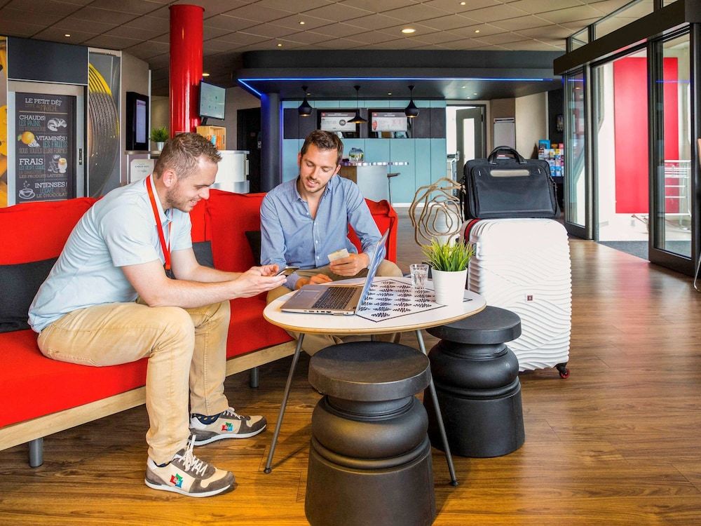 ibis Lausanne Crissier 1