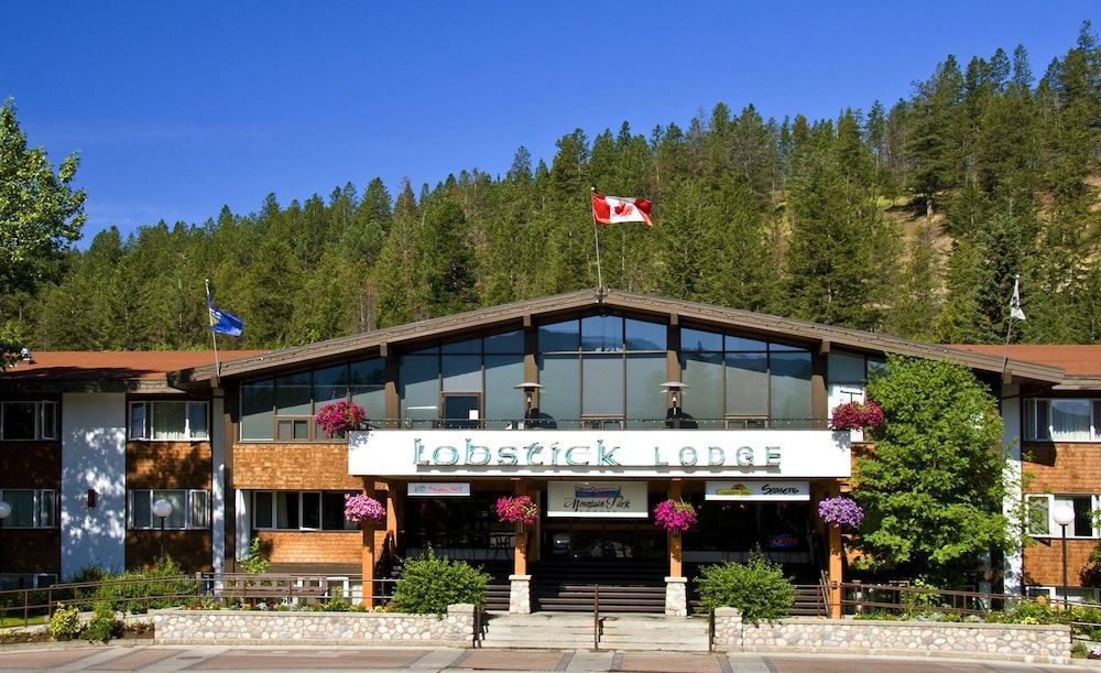 Lobstick Lodge