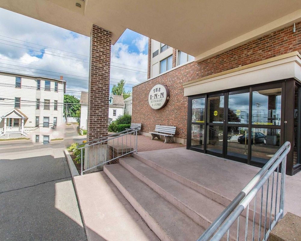 Quality Inn & Suites Downtown 2 estrelas em Charlottetown